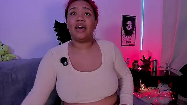 Snapshot of pamela_doll3 chatting on 01/06/26, 03:54 pamela doll3 online show from 01/06/26, 03:54