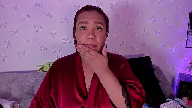 Snapshot of pamela_doll3 chatting on 02/10/26, 03:10 pamela doll3 online show from 02/10/26, 03:10