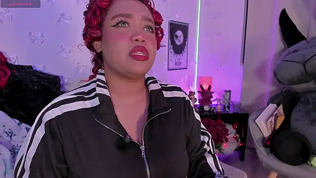 Snapshot of pamela_doll3 chatting on 02/13/26, 03:13 pamela doll3 online show from 02/13/26, 03:13