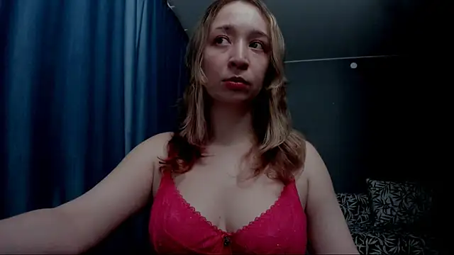 Snapshot of Eva_Rikchter chatting on 02/05/26, 10:14 Eva Rikchter online show from 02/05/26, 10:14