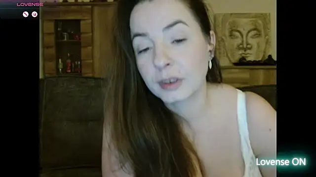 Snapshot of cristalines chatting on 03/15/25, 09:16 cristalines online show from 03/15/25, 09:16