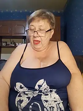 Snapshot of Lena_Gaby chatting on 11/08/25, 07:56 Lena Gaby online show from 11/08/25, 07:56