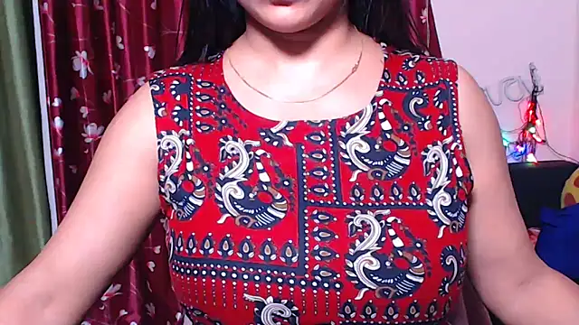 Naiaa-mylove online show from 04/17/26, 05:54