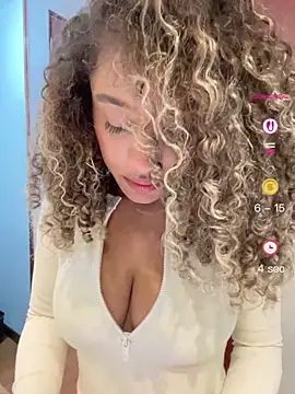 Snapshot of Belkaj chatting on 04/23/26, 08:33 Belkaj online show from 04/23/26, 08:33