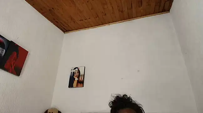 Snapshot of godessQQQ chatting on 03/17/25, 09:23 godessQQQ online show from 03/17/25, 09:23