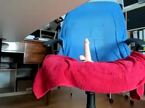 leccaleccafiga online show from 01/23/25, 08:13