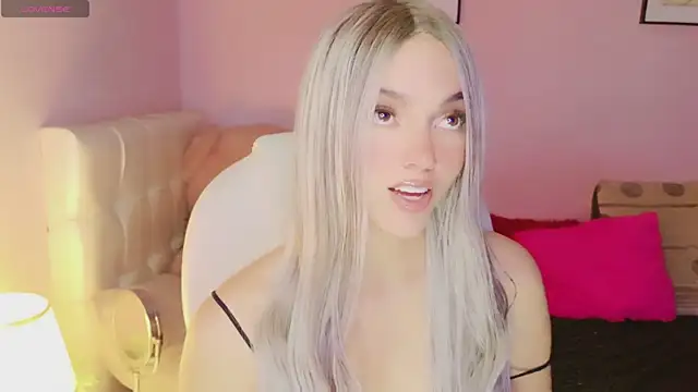 EvaEvangeline online show from 09/18/25, 04:25