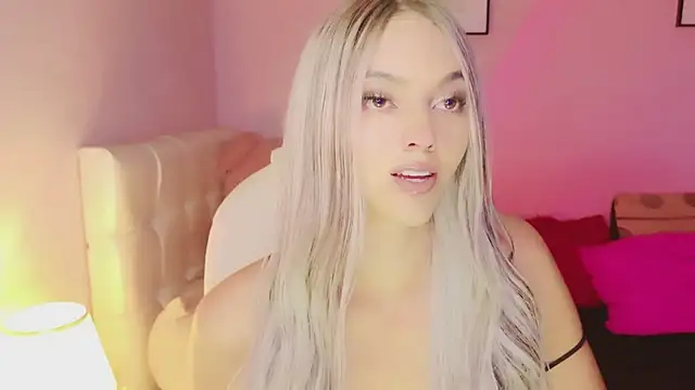 EvaEvangeline online show from 10/26/25, 06:08