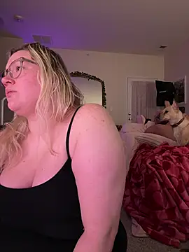 PiggyRose online show from 03/26/26, 11:54