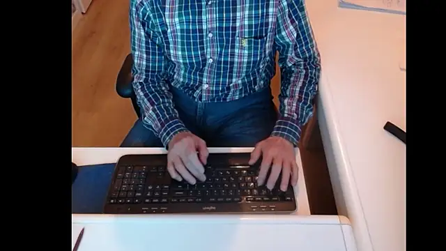 dutchpornking online show from 02/15/25, 04:56