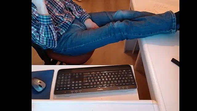 dutchpornking online show from 02/17/25, 06:59