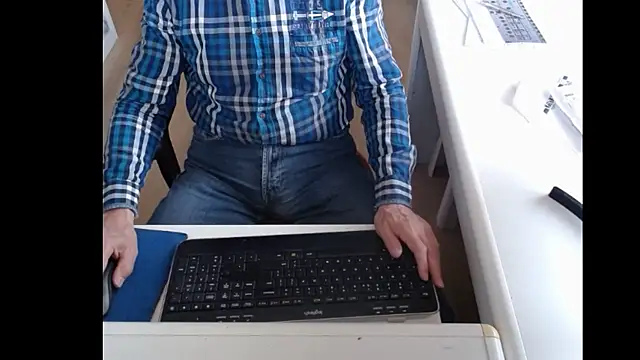 dutchpornking online show from 03/07/25, 08:23