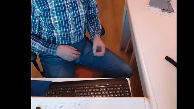 dutchpornking online show from 03/11/25, 05:35