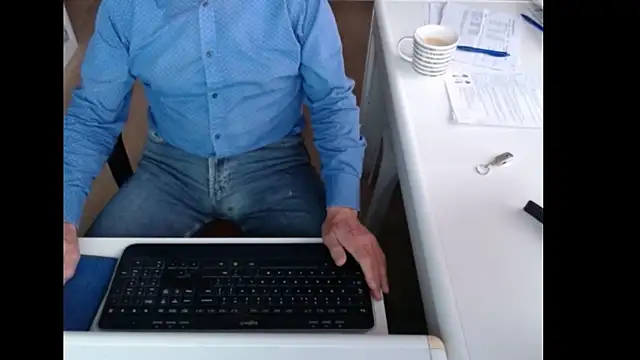 dutchpornking online show from 09/09/25, 06:35