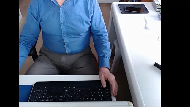 dutchpornking online show from 01/17/26, 08:19