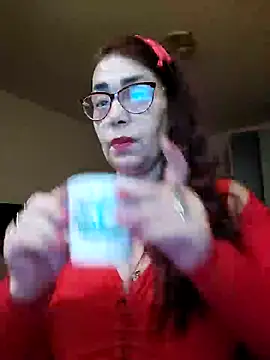 Snapshot of Chriss_Tinaa chatting on 12/20/24, 05:04 Chriss Tinaa online show from 12/20/24, 05:04