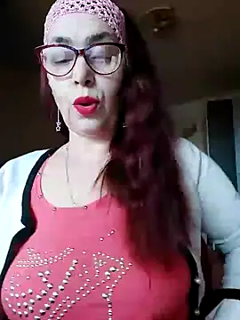 Snapshot of Chriss_Tinaa chatting on 12/31/24, 07:10 Chriss Tinaa online show from 12/31/24, 07:10