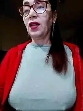 Snapshot of Chriss_Tinaa chatting on 01/20/25, 04:10 Chriss Tinaa online show from 01/20/25, 04:10