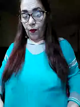 Snapshot of Chriss_Tinaa chatting on 02/05/25, 03:45 Chriss Tinaa online show from 02/05/25, 03:45