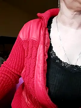 Snapshot of Chriss_Tinaa chatting on 02/13/25, 05:26 Chriss Tinaa online show from 02/13/25, 05:26