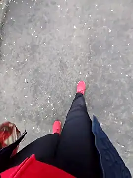 Snapshot of Chriss_Tinaa chatting on 02/15/25, 07:16 Chriss Tinaa online show from 02/15/25, 07:16