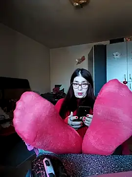 Snapshot of Chriss_Tinaa chatting on 02/21/25, 09:24 Chriss Tinaa online show from 02/21/25, 09:24