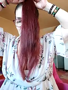 Snapshot of Chriss_Tinaa chatting on 03/10/25, 05:54 Chriss Tinaa online show from 03/10/25, 05:54