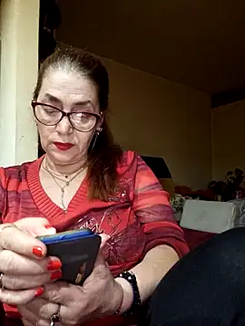 Snapshot of Chriss_Tinaa chatting on 04/14/26, 02:17 Chriss Tinaa online show from 04/14/26, 02:17