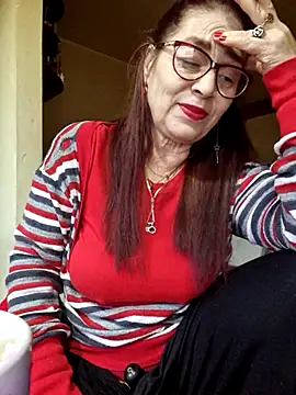 Snapshot of Chriss_Tinaa chatting on 04/22/26, 03:53 Chriss Tinaa online show from 04/22/26, 03:53