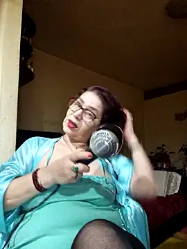 Snapshot of Chriss_Tinaa chatting on 04/24/26, 02:03 Chriss Tinaa online show from 04/24/26, 02:03