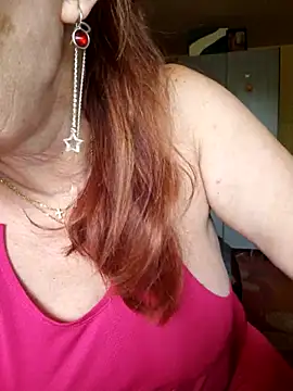 Snapshot of Chriss_Tinaa chatting on 06/24/26, 03:49 Chriss Tinaa online show from 06/24/26, 03:49