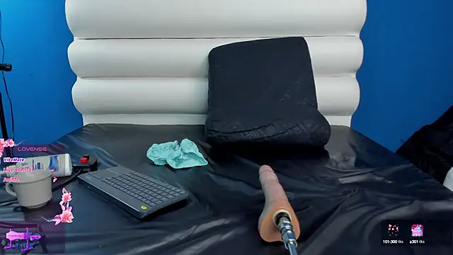 letty straus online show from 01/15/25, 05:15