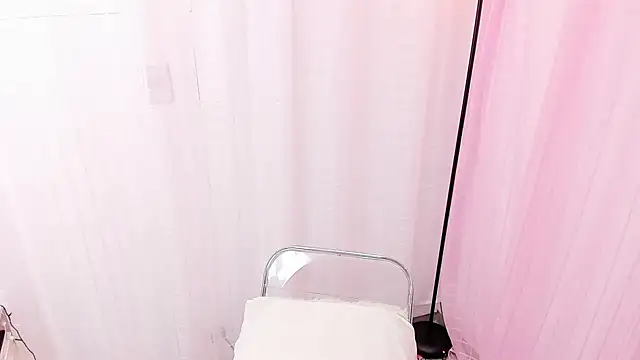 miss alhy online show from 12/17/24, 11:49