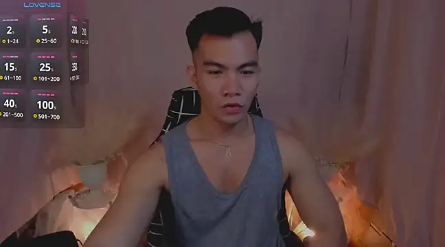 000batman000 online show from 12/10/24, 01:33