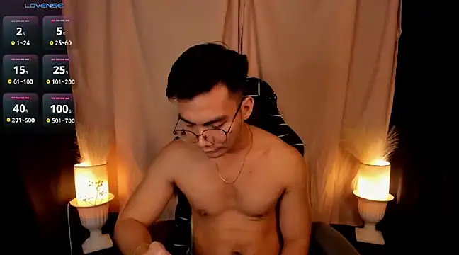 000batman000 online show from 02/06/25, 05:57