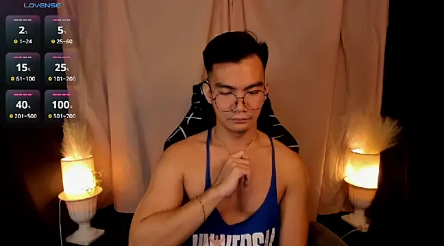 000batman000 online show from 02/17/25, 12:32