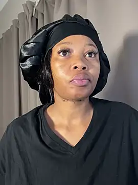 cherrybabe76 online show from 03/17/25, 06:29