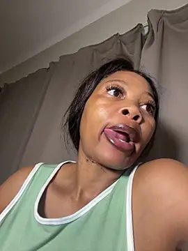 cherrybabe76 online show from 03/19/25, 08:54