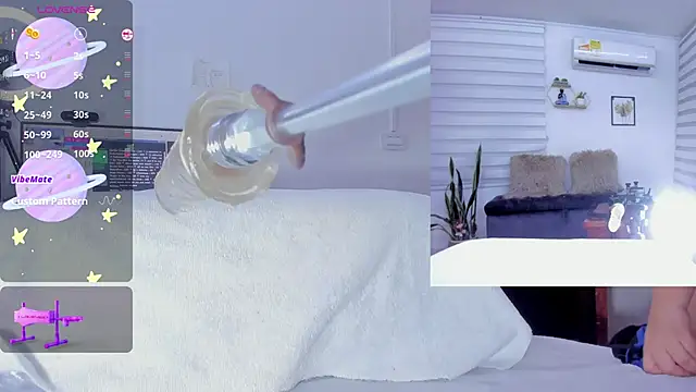 Snapshot of sofi_velez chatting on 02/07/25, 01:25 sofi velez online show from 02/07/25, 01:25