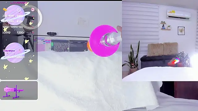 Snapshot of sofi_velez chatting on 02/14/25, 01:23 sofi velez online show from 02/14/25, 01:23