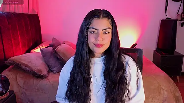 Catalinaa martinez online show from 02/02/26, 07:01