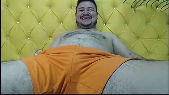 Snapshot of oso_dirty_ chatting on 12/21/24, 08:43 oso dirty  online show from 12/21/24, 08:43