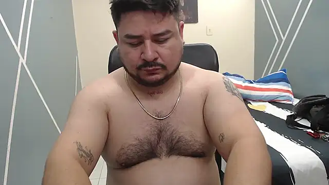 Snapshot of oso_dirty_ chatting on 01/24/25, 05:32 oso dirty  online show from 01/24/25, 05:32