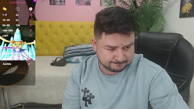 Snapshot of oso_dirty_ chatting on 02/25/25, 05:36 oso dirty  online show from 02/25/25, 05:36