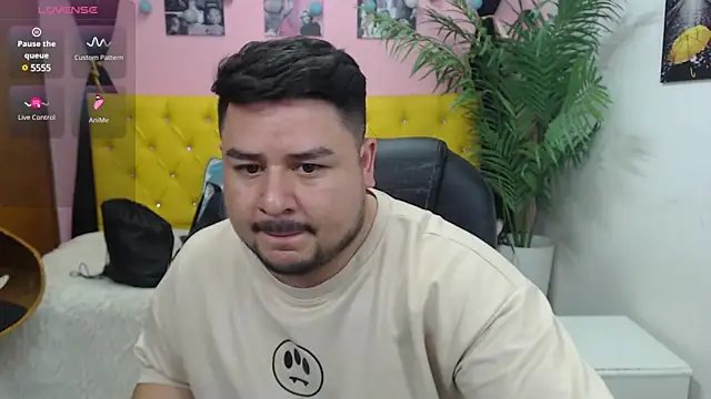 Snapshot of oso_dirty_ chatting on 03/16/25, 05:28 oso dirty  online show from 03/16/25, 05:28