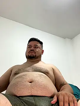 oso dirty  online show from 12/15/25, 06:01