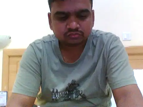 Snapshot of padikvinny chatting on 10/27/25, 06:01 padikvinny online show from 10/27/25, 06:01