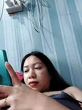 Snapshot of MissKitty31 chatting on 12/07/24, 03:14 MissKitty31 online show from 12/07/24, 03:14