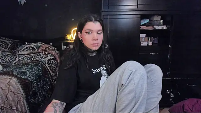 Lilmarieee online show from 03/07/25, 10:10