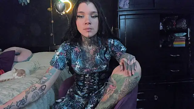 Lilmarieee online show from 11/13/25, 08:52